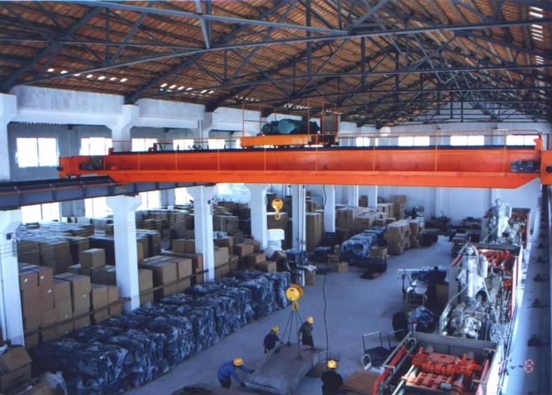 LH��-늄Ӻ��J��ʽ���ؙC(j��)  LH type electric hoist overhead crane