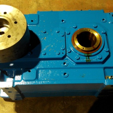 ���ؙC�������T�Ӹ��m�p�ٙC  Siemens Flender reducer dedicated for crane